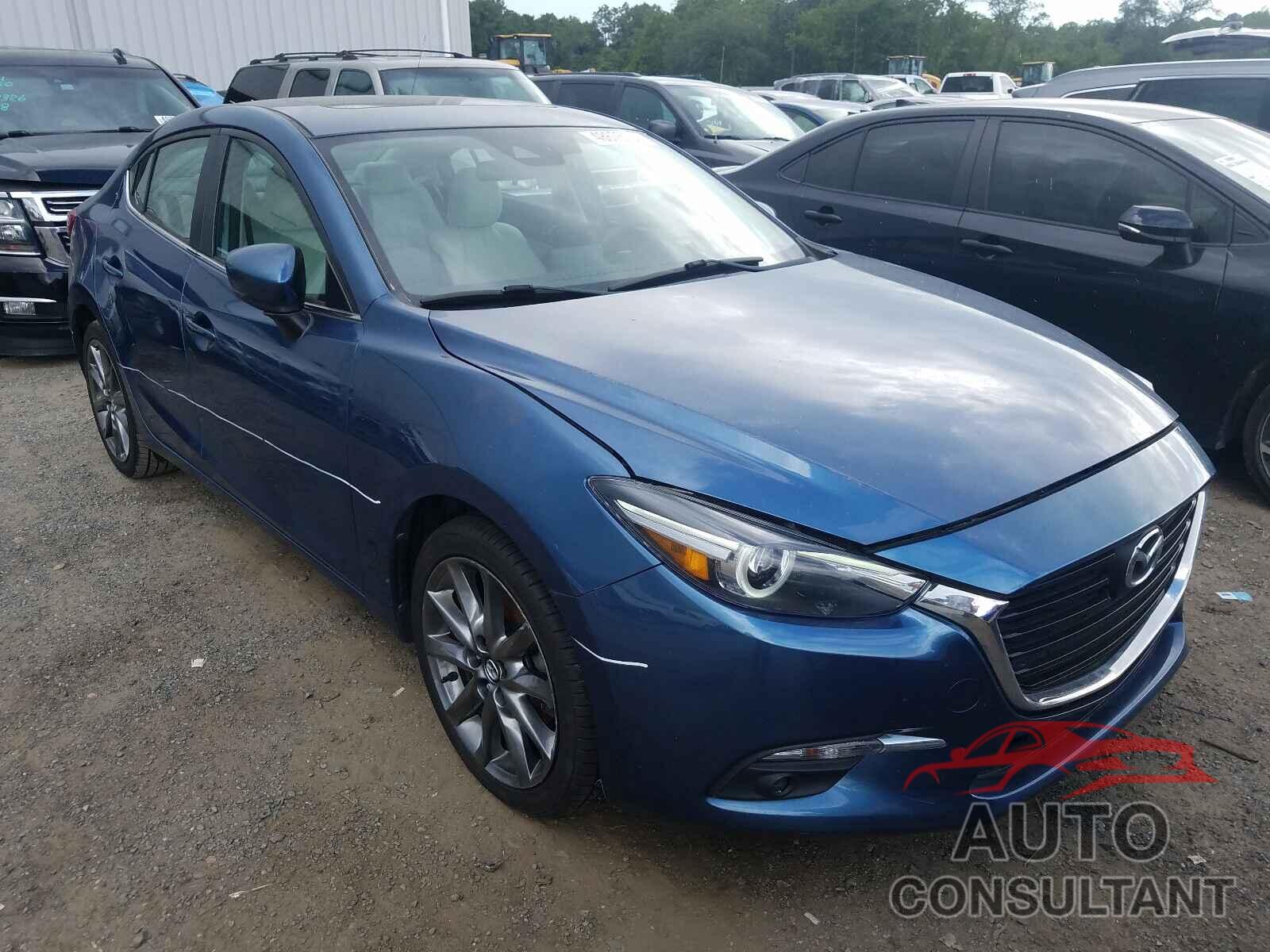 MAZDA 3 2018 - 3MZBN1W31JM164466