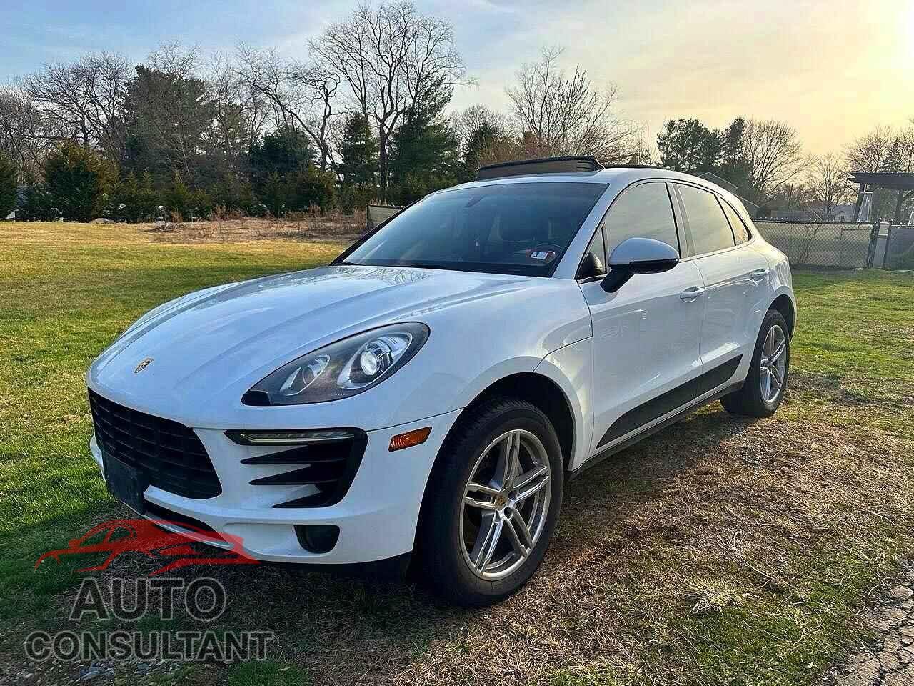 PORSCHE MACAN 2016 - WP1AB2A57GLB58718