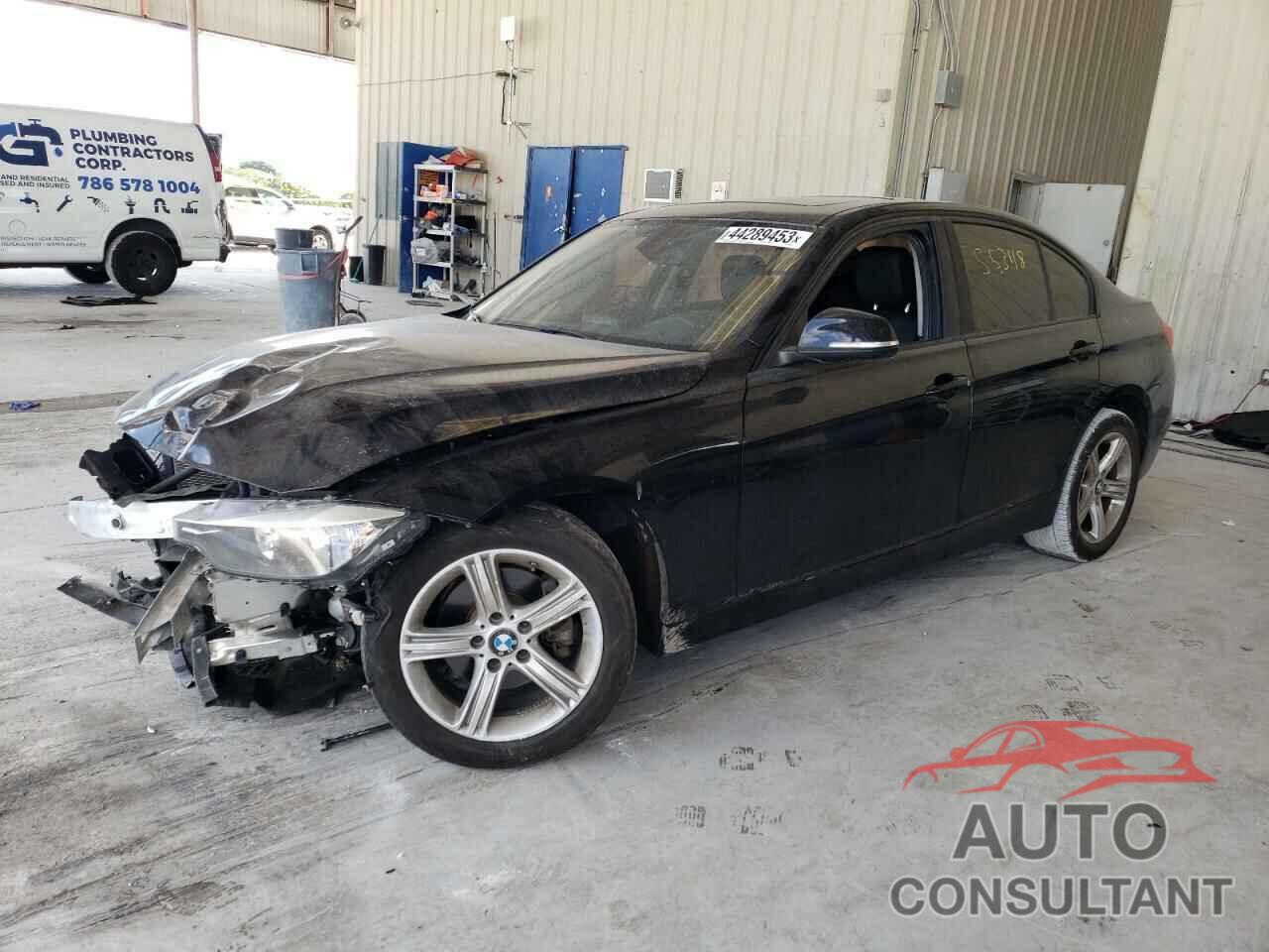 BMW 3 SERIES 2015 - WBA3A5G52FNS90422