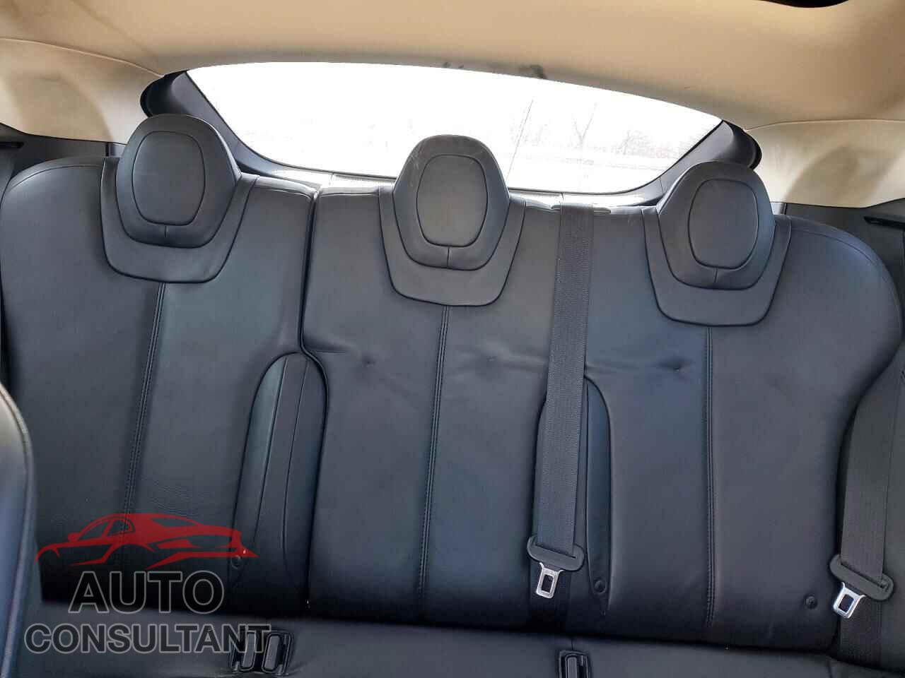 TESLA MODEL S 2014 - 5YJSA1H19EFP40177
