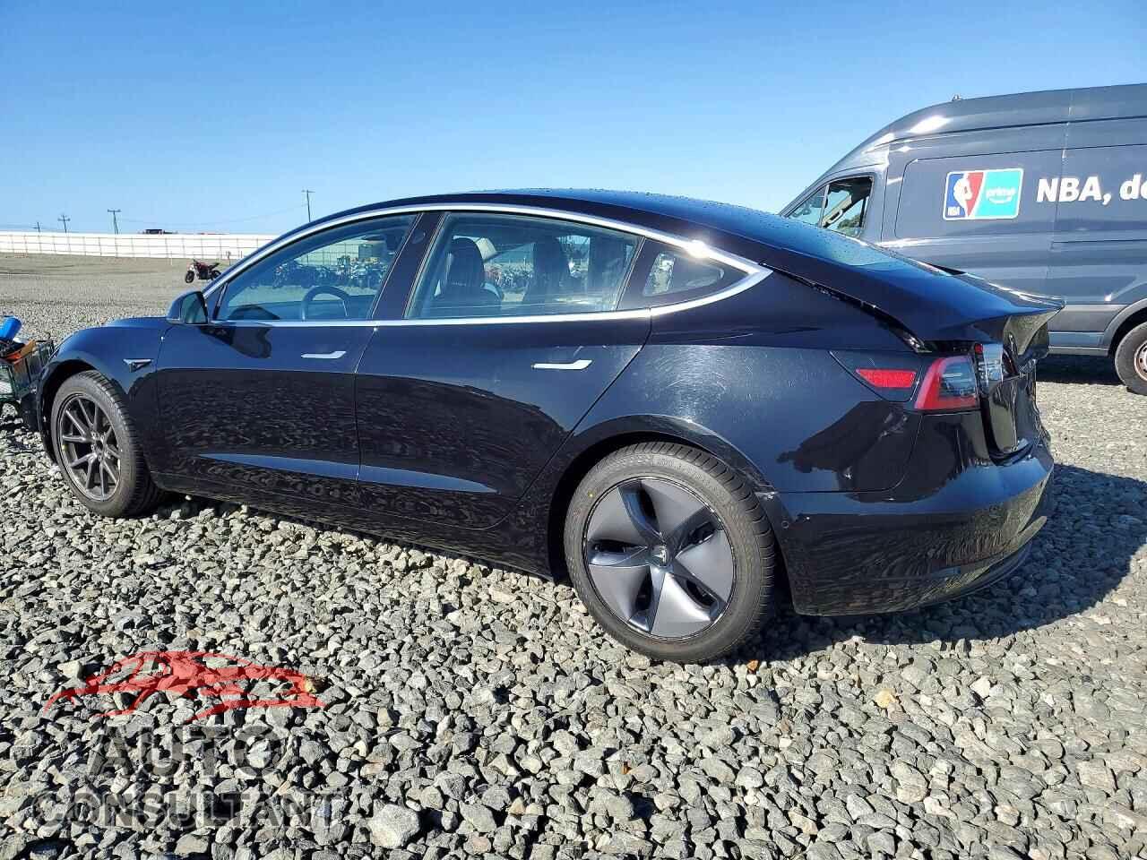 TESLA MODEL 3 2018 - 5YJ3E1EA2JF070978