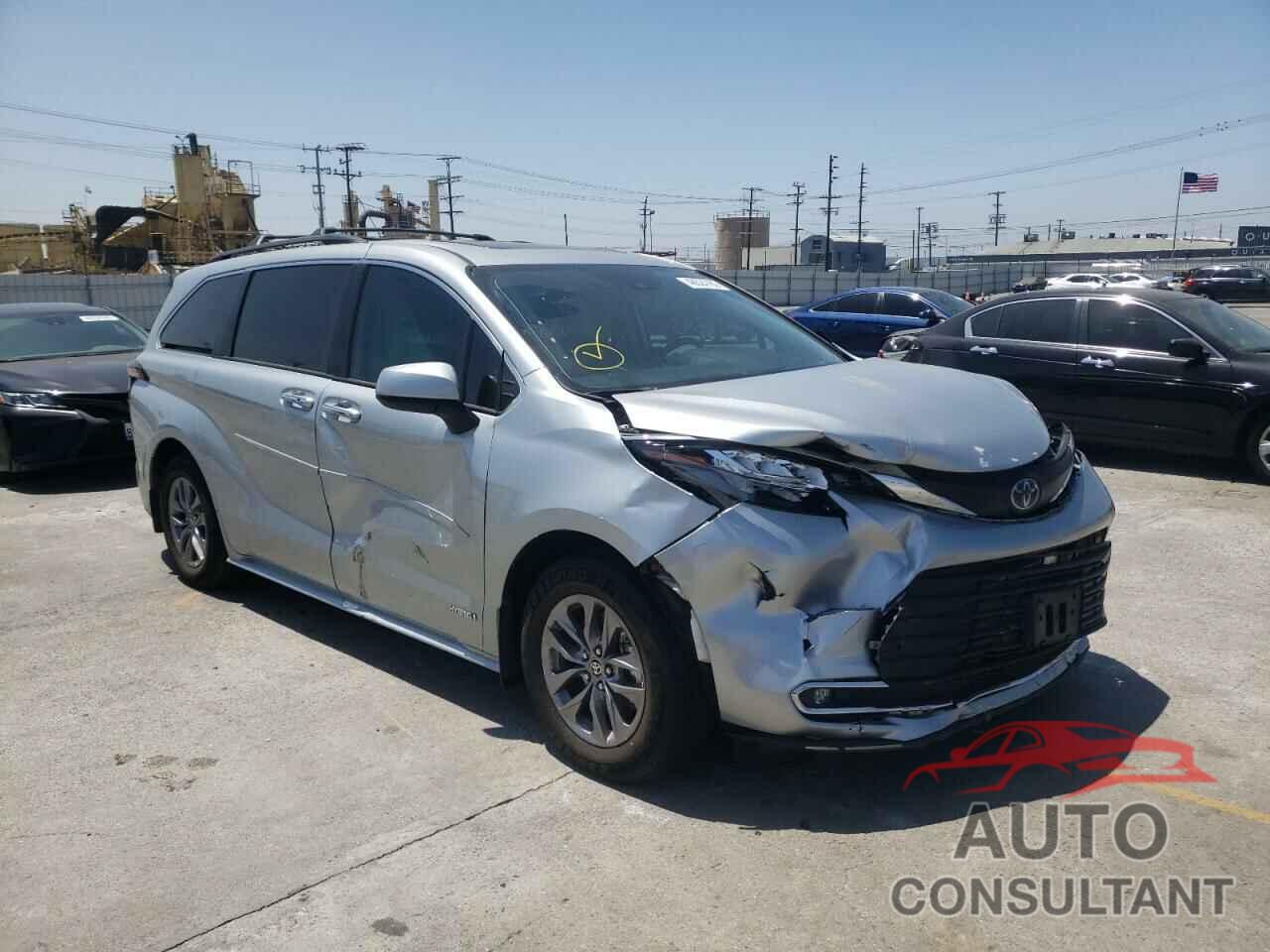 TOYOTA SIENNA 2021 - 5TDJRKEC0MS043460