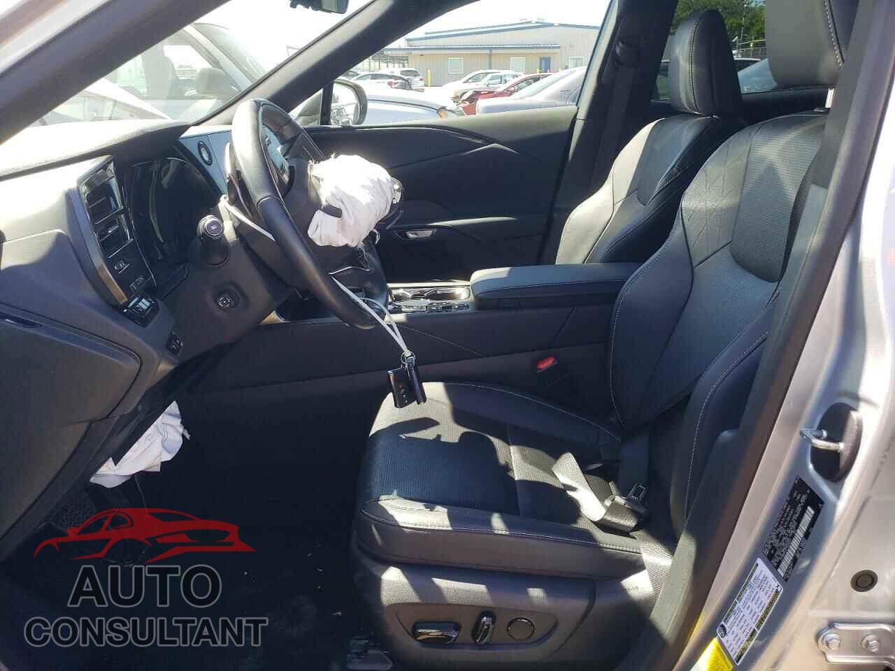 LEXUS RX350 2023 - 2T2BAMCA0PC036557