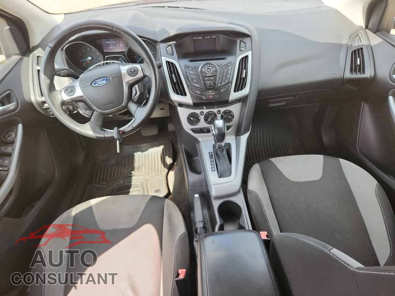 FORD FOCUS 2012 - 1FAHP3K21CL213627