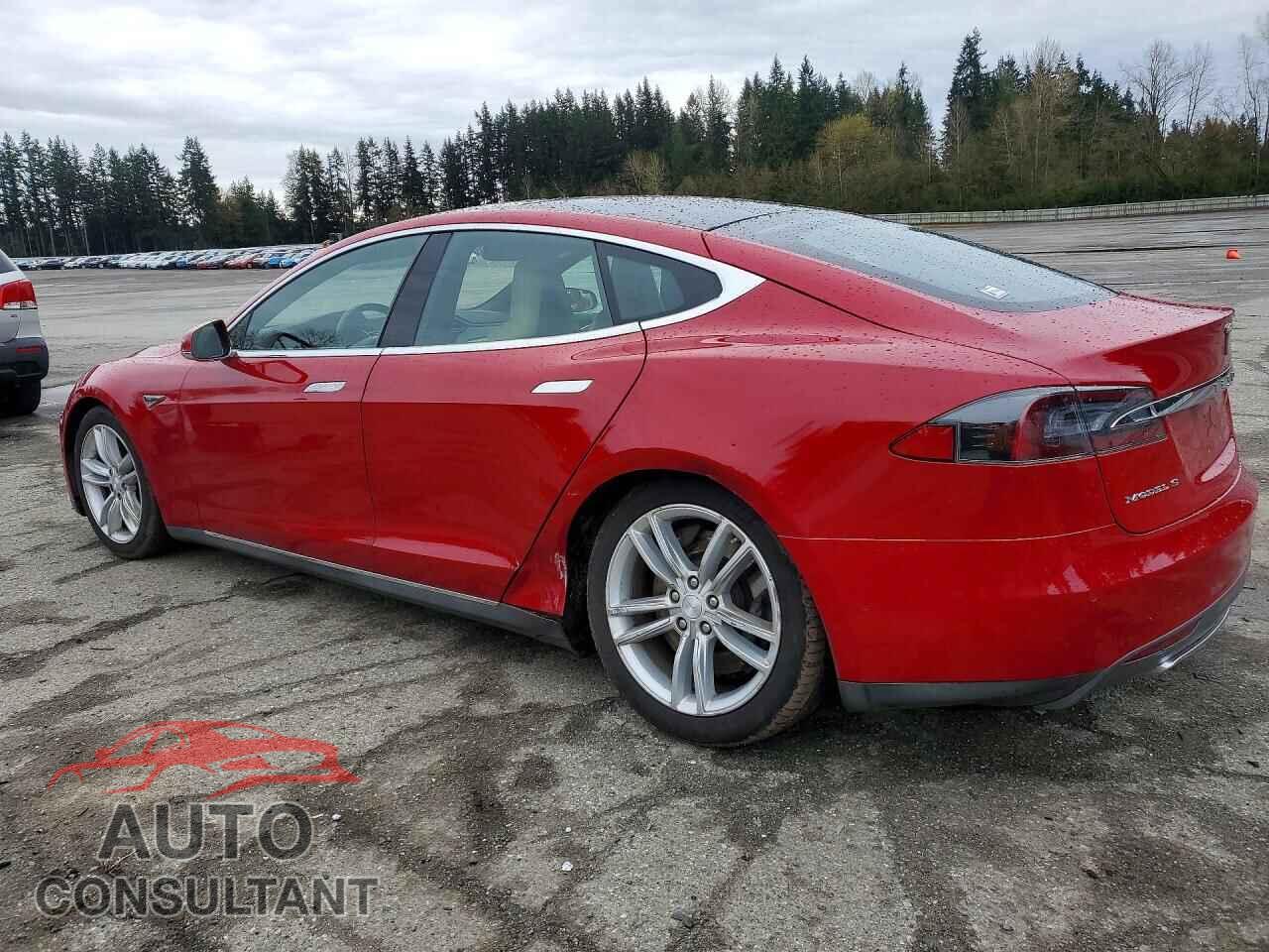 TESLA MODEL S 2015 - 5YJSA1E24FF117063