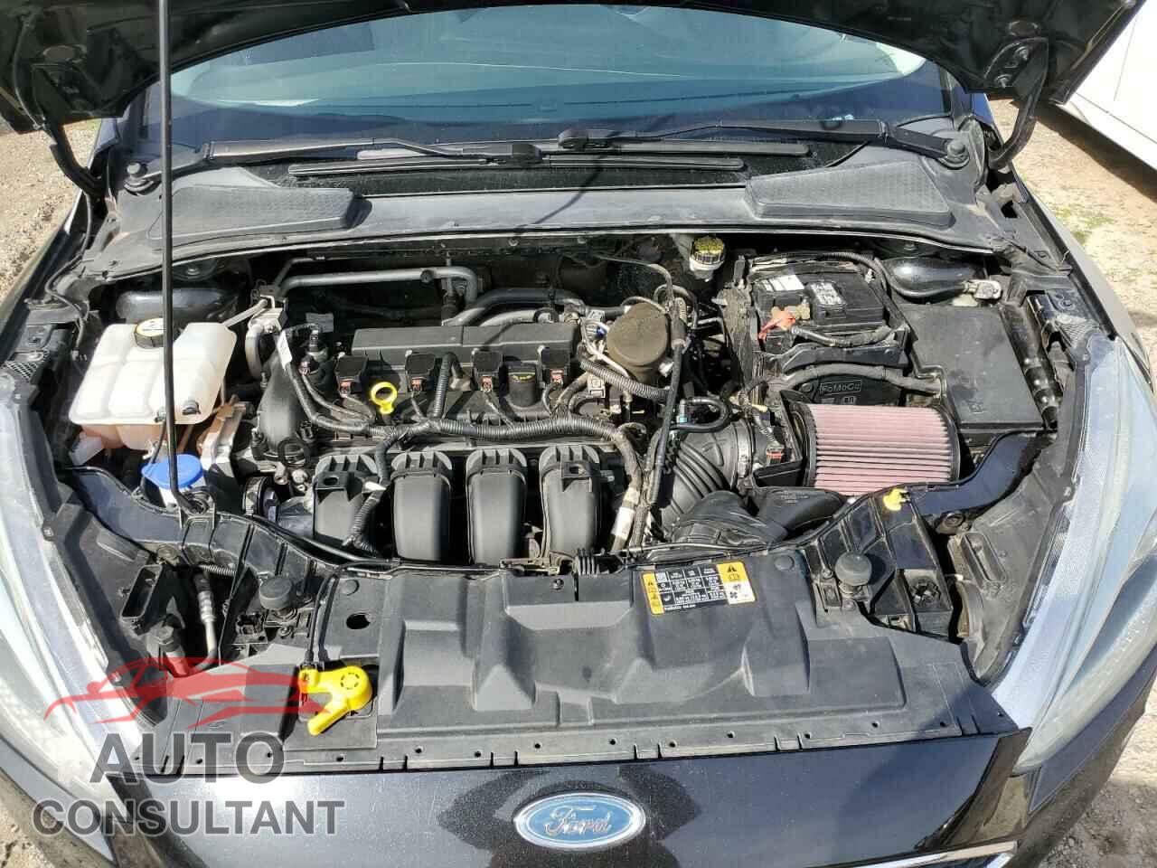 FORD FOCUS 2015 - 1FADP3F23FL205204