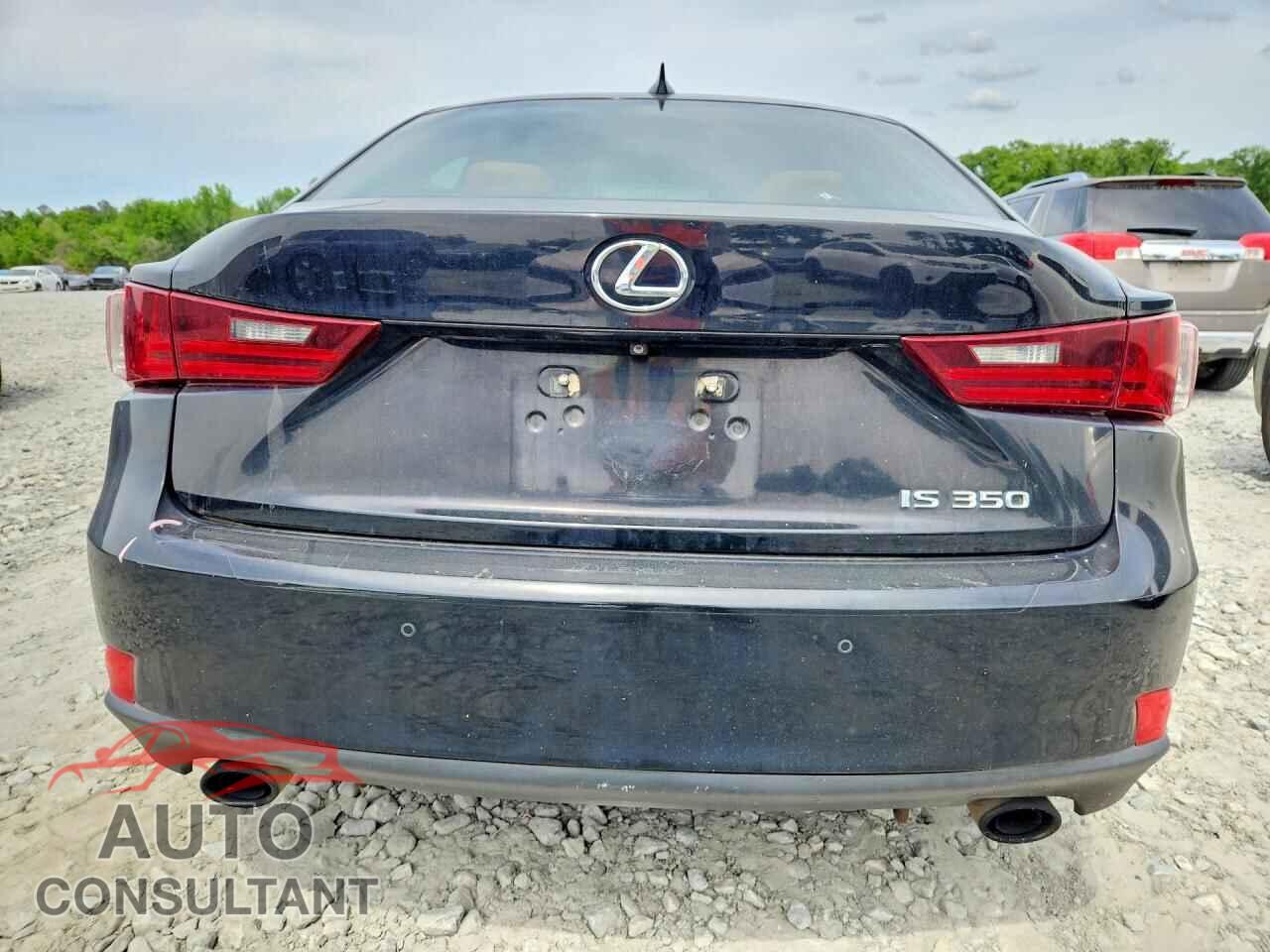 LEXUS IS 2014 - JTHBE1D26E5005482