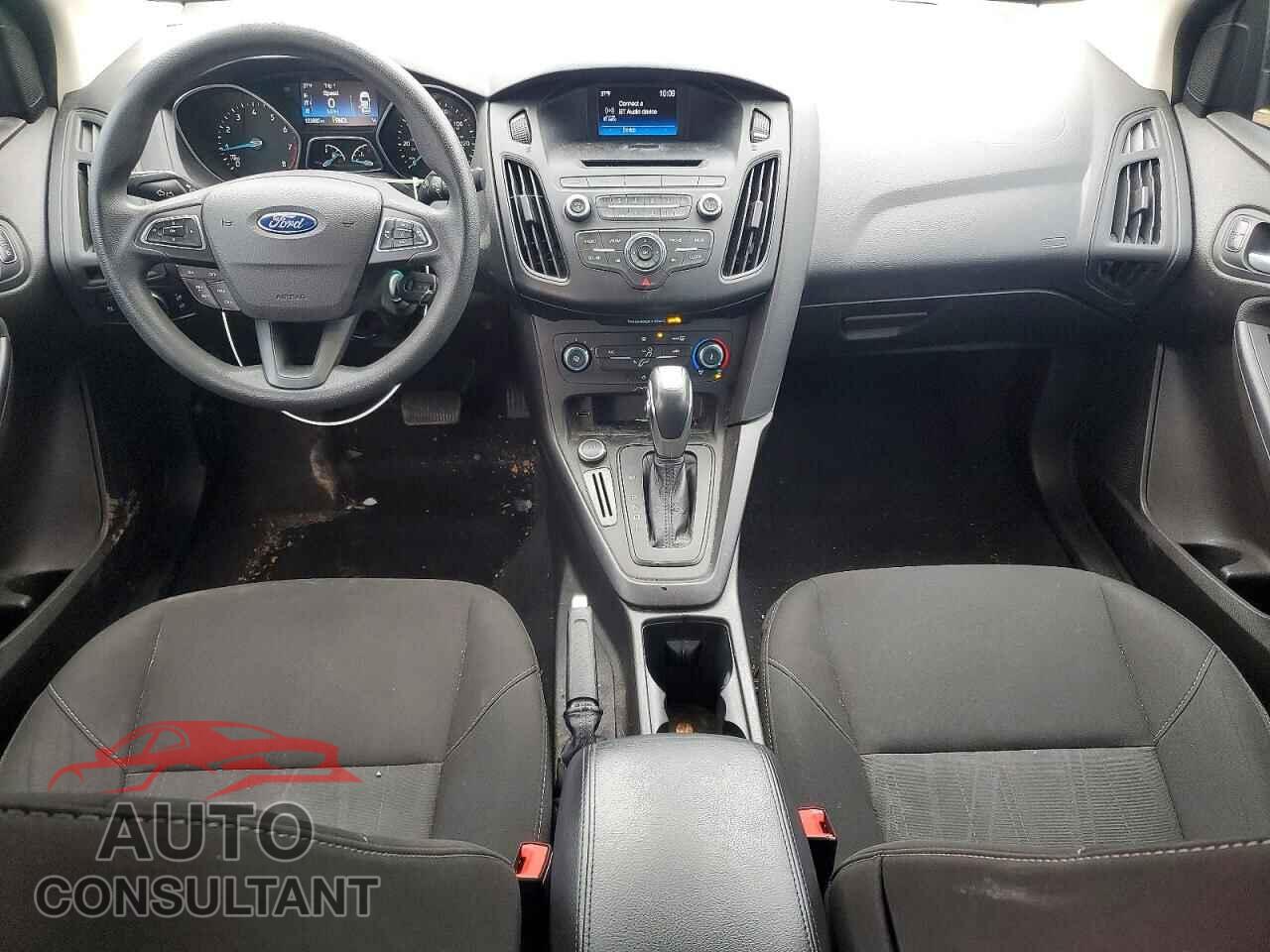 FORD FOCUS 2016 - 1FADP3F28GL357612