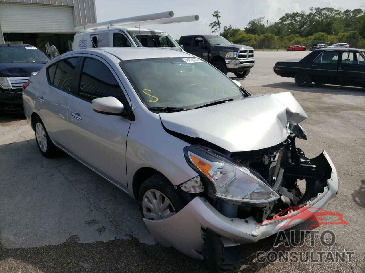 NISSAN VERSA 2018 - 3N1CN7APXJK434216