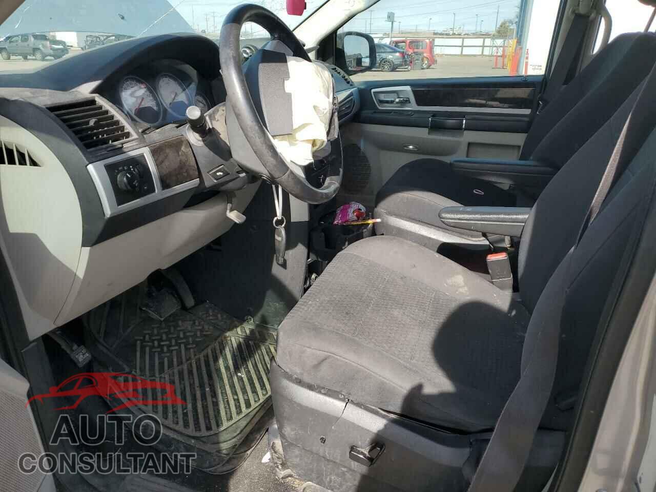 DODGE CARAVAN 2010 - 2D4RN5D17AR100289