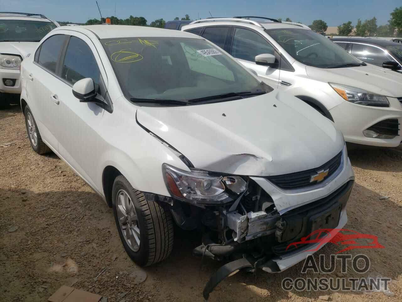 CHEVROLET SONIC 2019 - 1G1JD5SBXK4147029