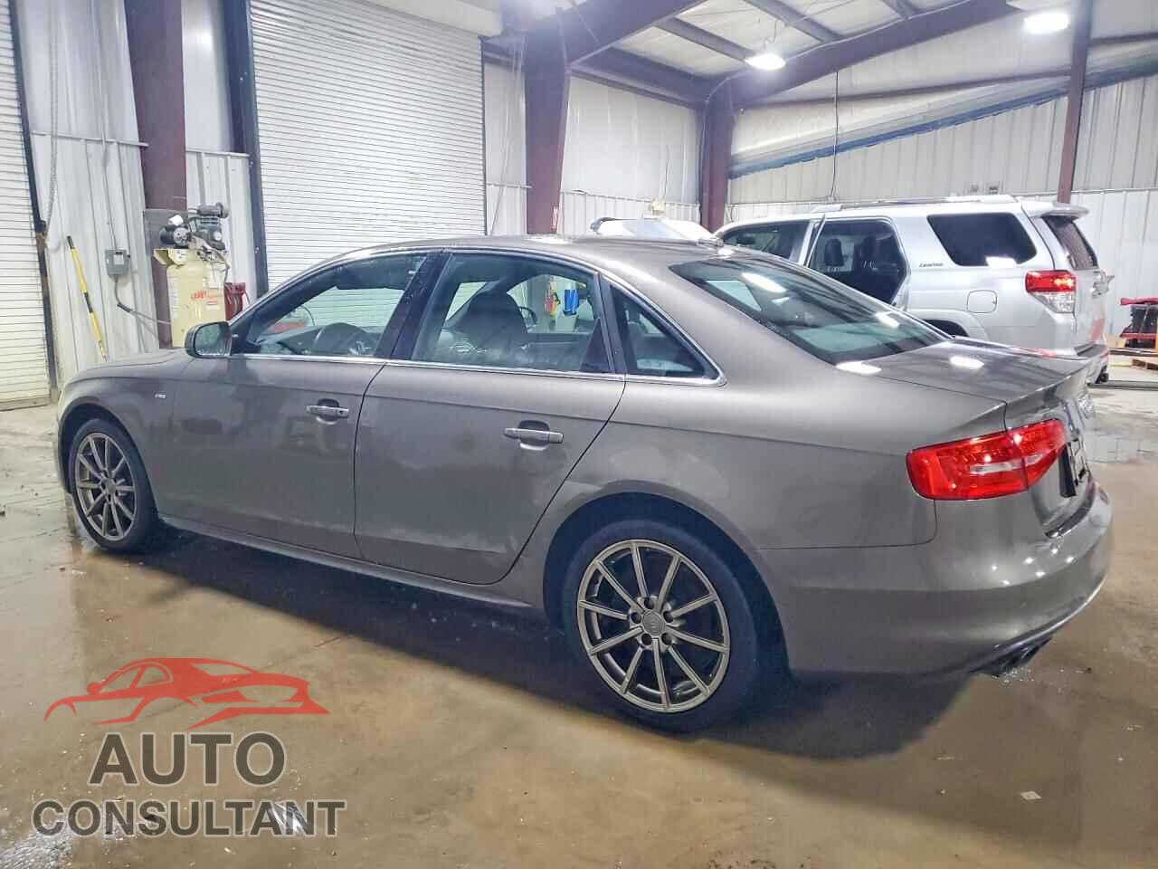 AUDI A4 2014 - WAUFFAFL7EA009387