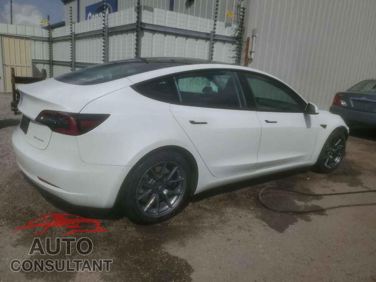 TESLA MODEL 3 2022 - 5YJ3E1EB2NF199009