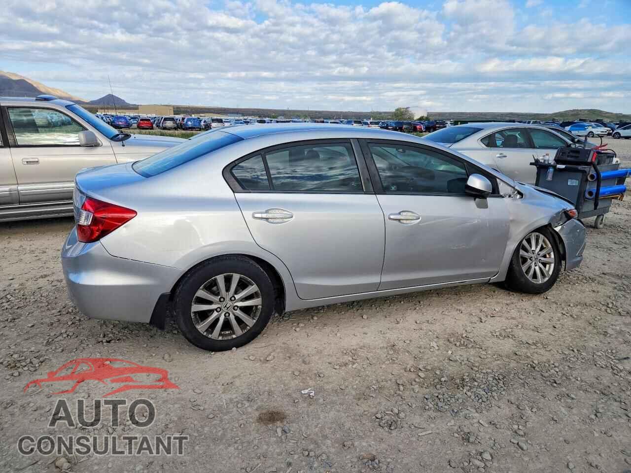 HONDA CIVIC 2012 - 2HGFB2F97CH526729