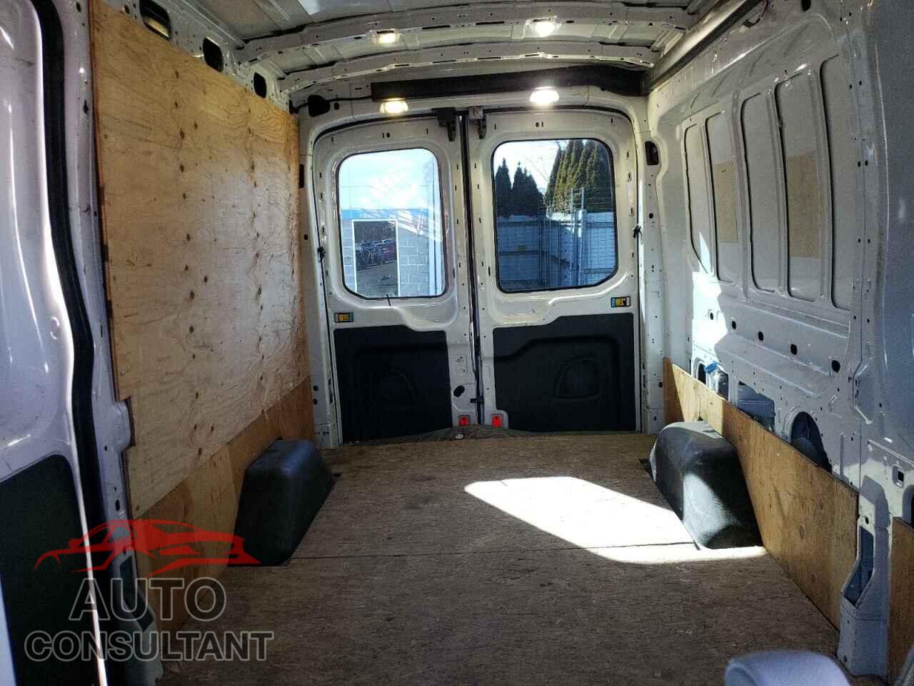 FORD TRANSIT 2015 - 1FTSW2CM4FKA80613
