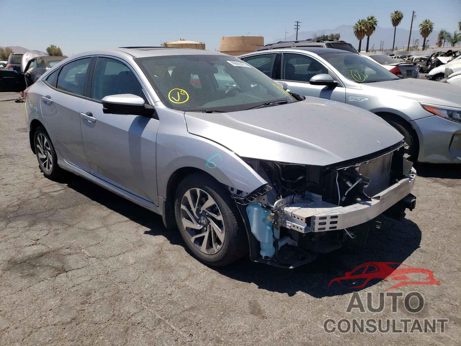 HONDA CIVIC 2018 - 2HGFC2F75JH515298