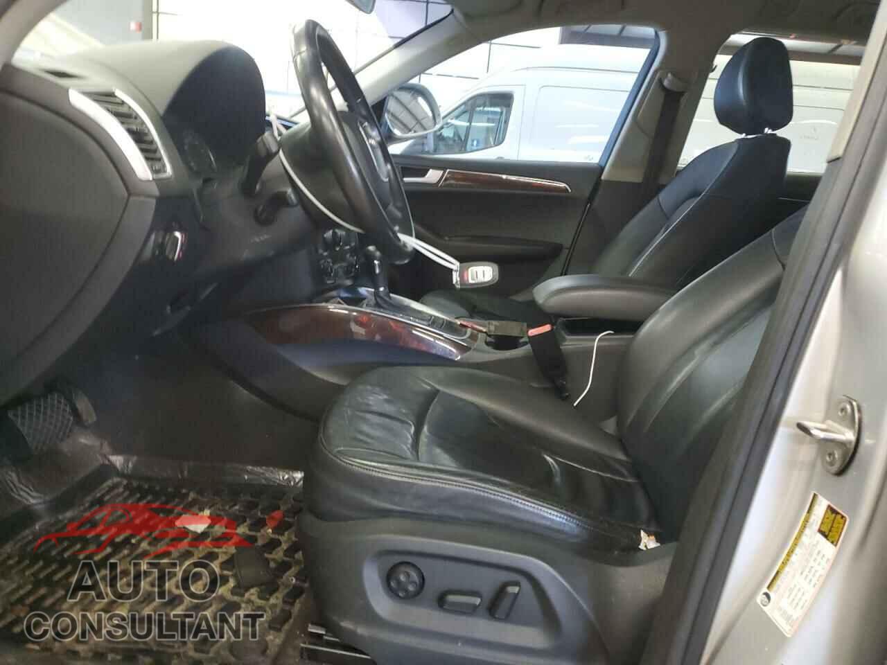 AUDI Q5 2011 - WA1CFAFP7BA043702