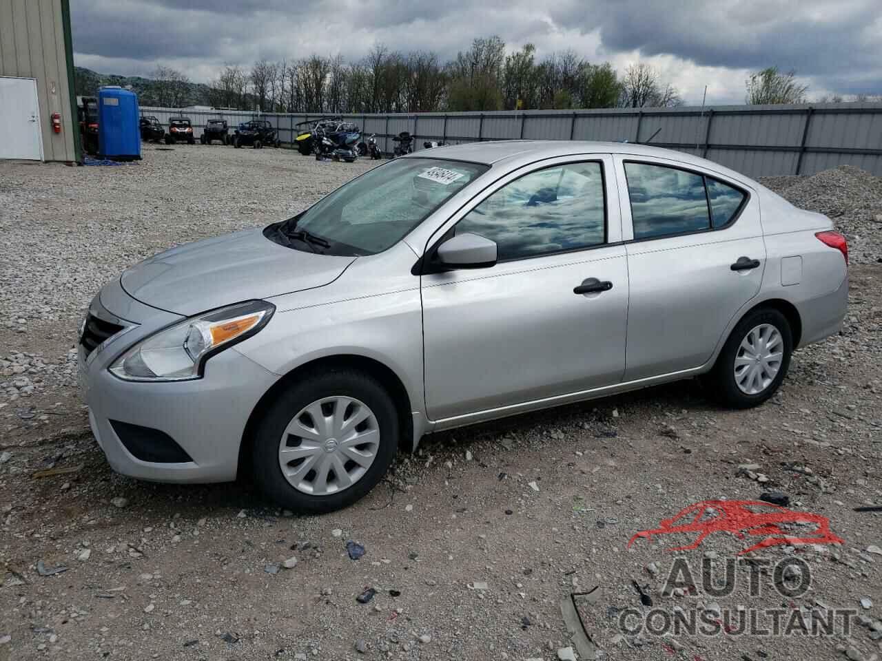 NISSAN VERSA 2019 - 3N1CN7AP0KL807842