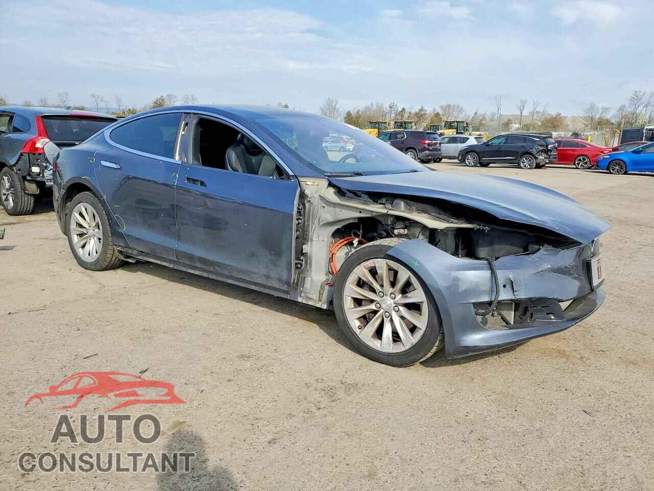 TESLA MODEL S 2018 - 5YJSA1E21JF264319