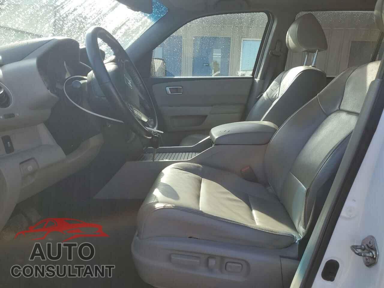 HONDA PILOT 2012 - 5FNYF4H51CB065812