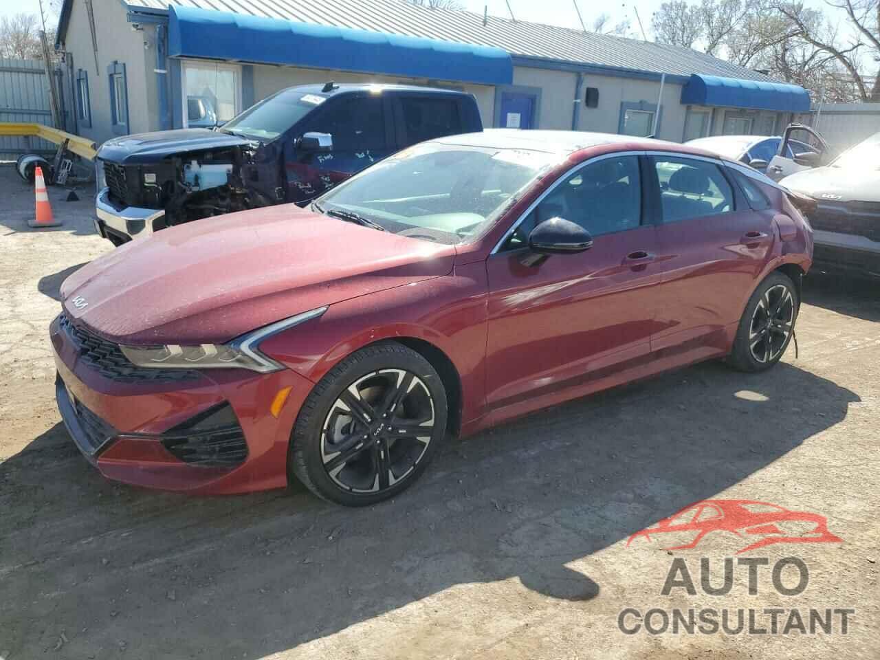 KIA K5 2023 - 5XXG64J28PG169793