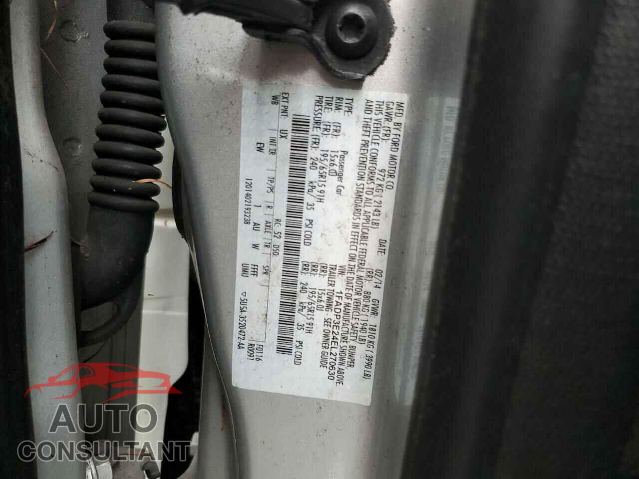 FORD FOCUS 2014 - 1FADP3E24EL270630