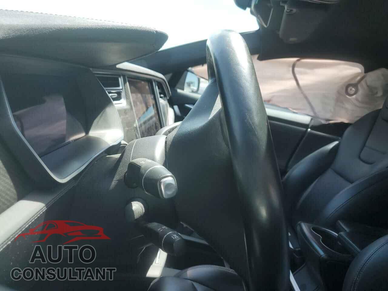 TESLA MODEL S 2017 - 5YJSA1E26HF190759