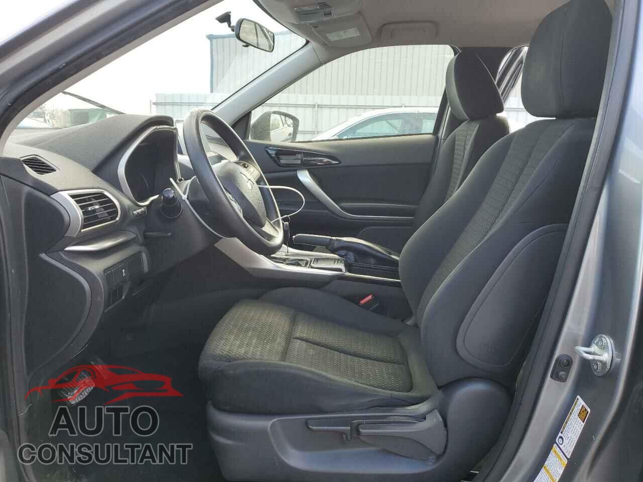 MITSUBISHI ECLIPSE 2018 - JA4AT4AA5JZ069929