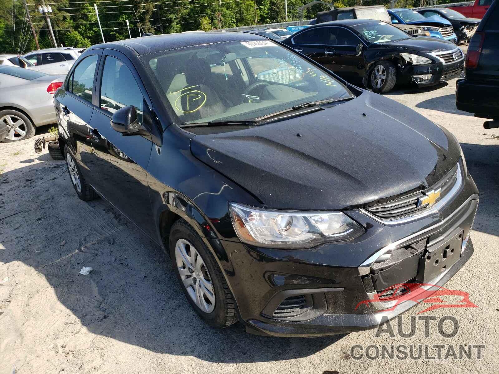 CHEVROLET SONIC 2017 - 1G1JB5SH1H4135144