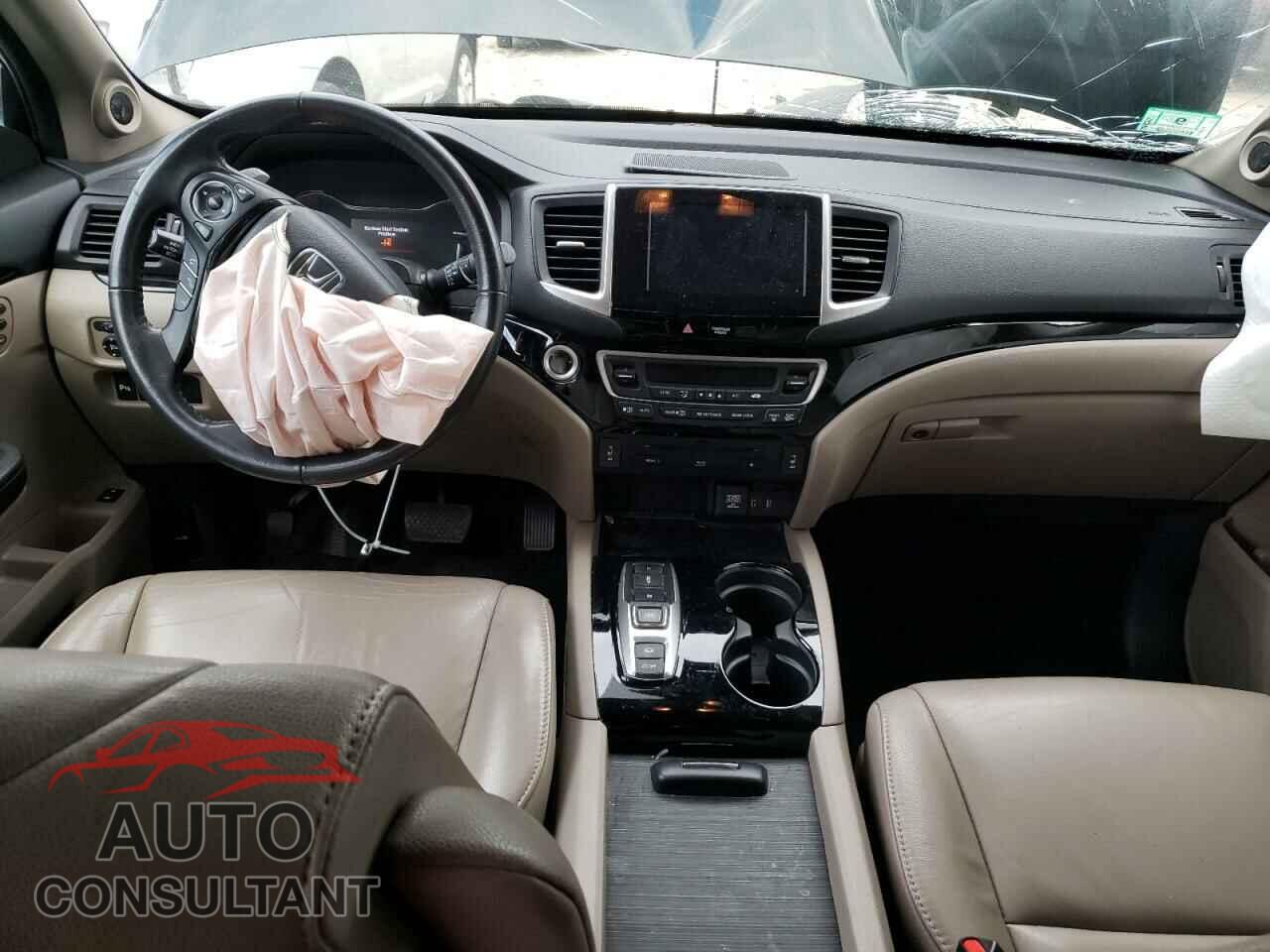HONDA PILOT 2017 - 5FNYF6H97HB083530
