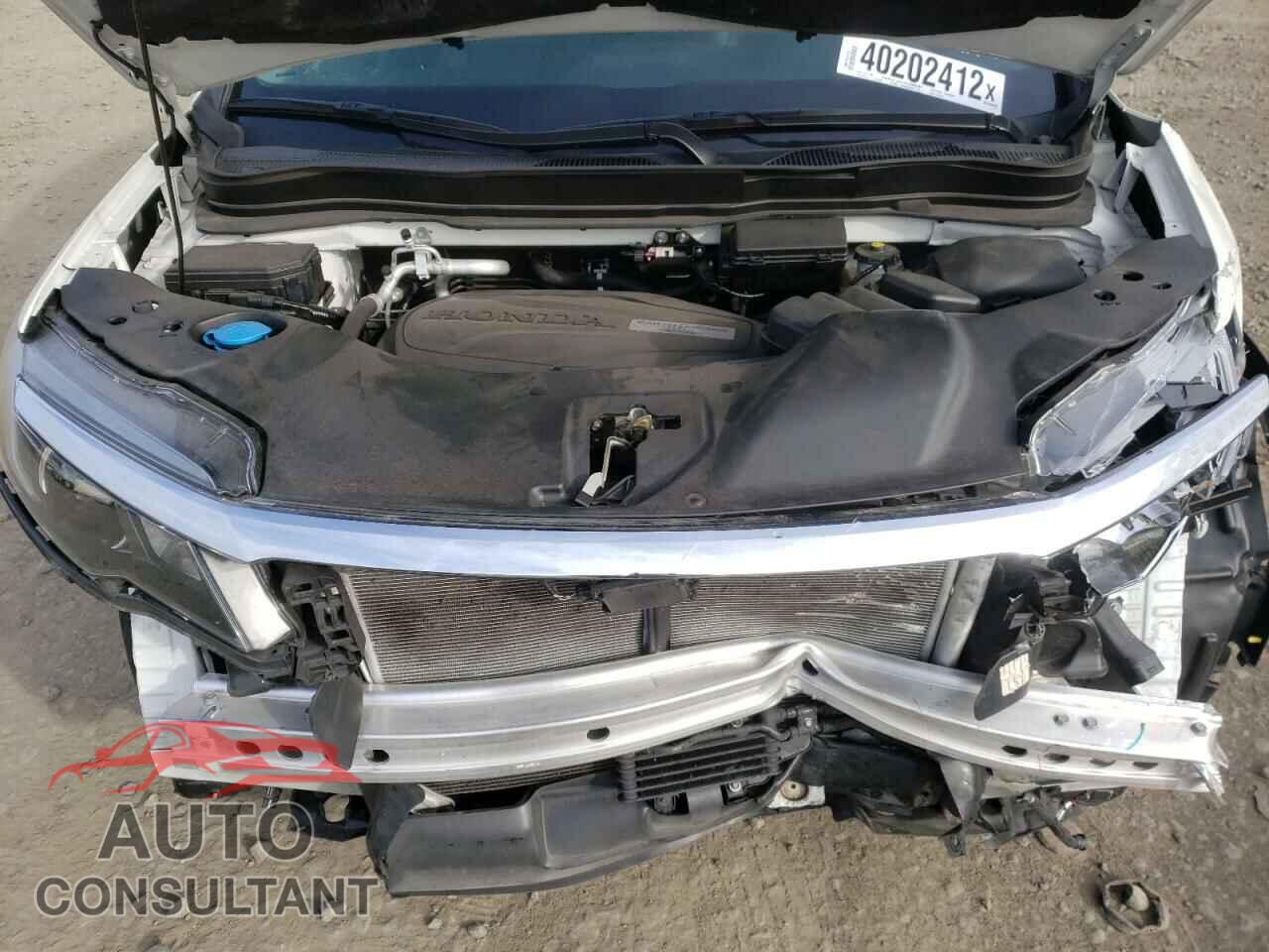 HONDA PILOT 2017 - 5FNYF6H0XHB079120