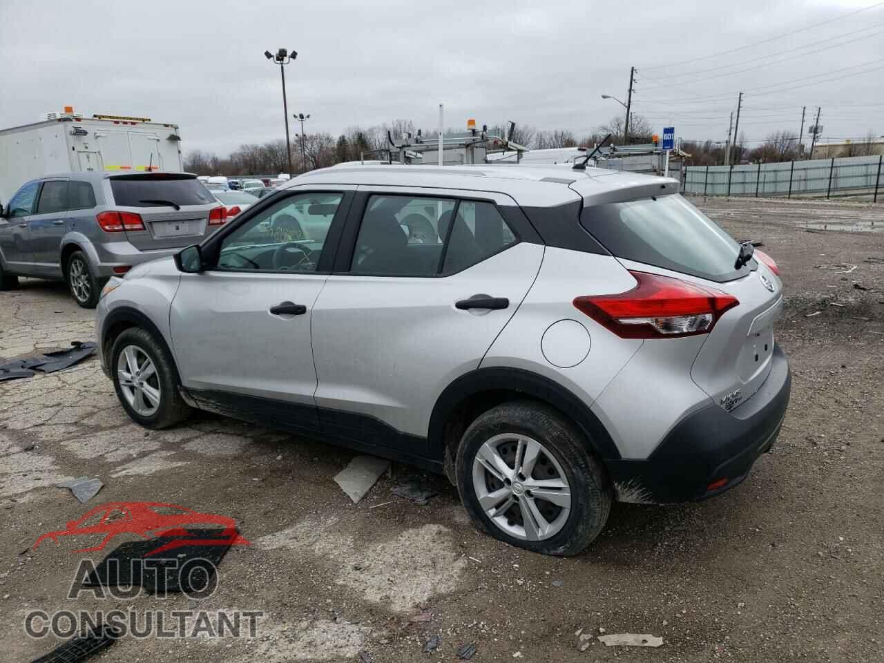 NISSAN KICKS 2019 - 3N1CP5CU3KL555375
