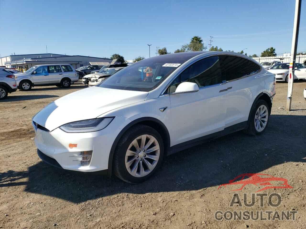 TESLA MODEL X 2020 - 5YJXCDE21LF272392