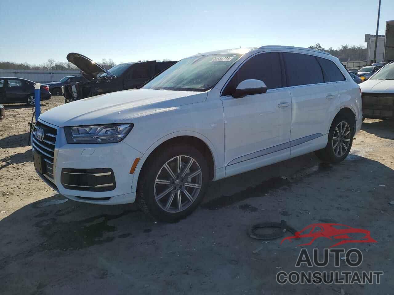 AUDI Q7 2019 - WA1LAAF76KD048306