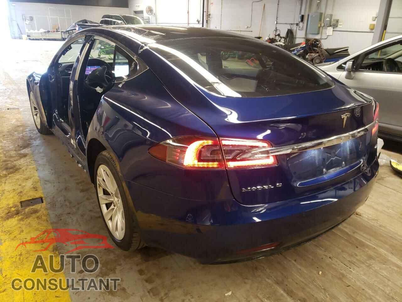 TESLA MODEL S 2018 - 5YJSA1E20JF297022