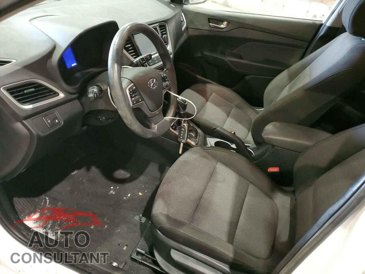 HYUNDAI ACCENT 2020 - 3KPC25A60LE124854