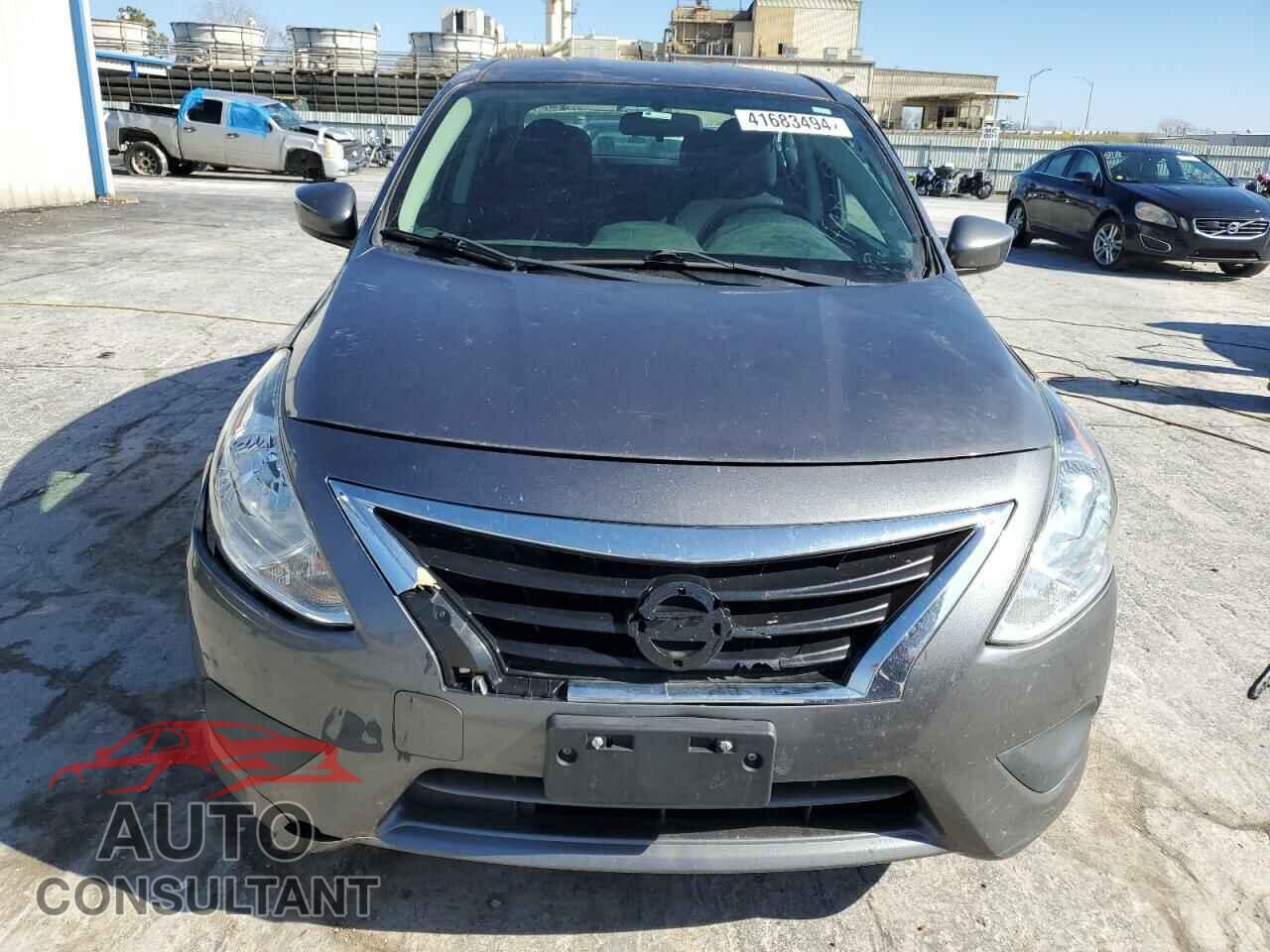 NISSAN VERSA 2017 - 3N1CN7AP3HL805544