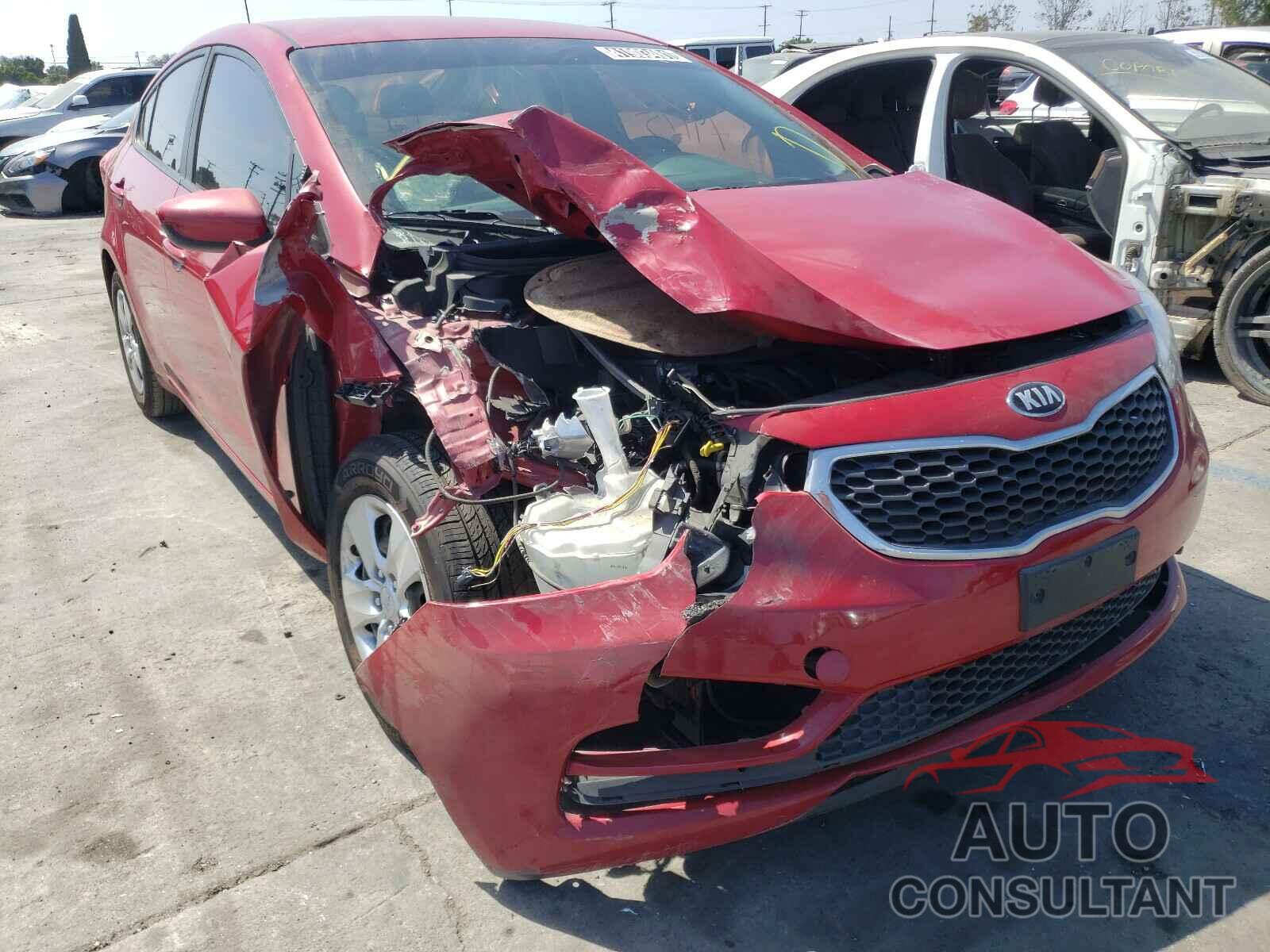 KIA FORTE 2016 - KNAFK4A6XG5526225