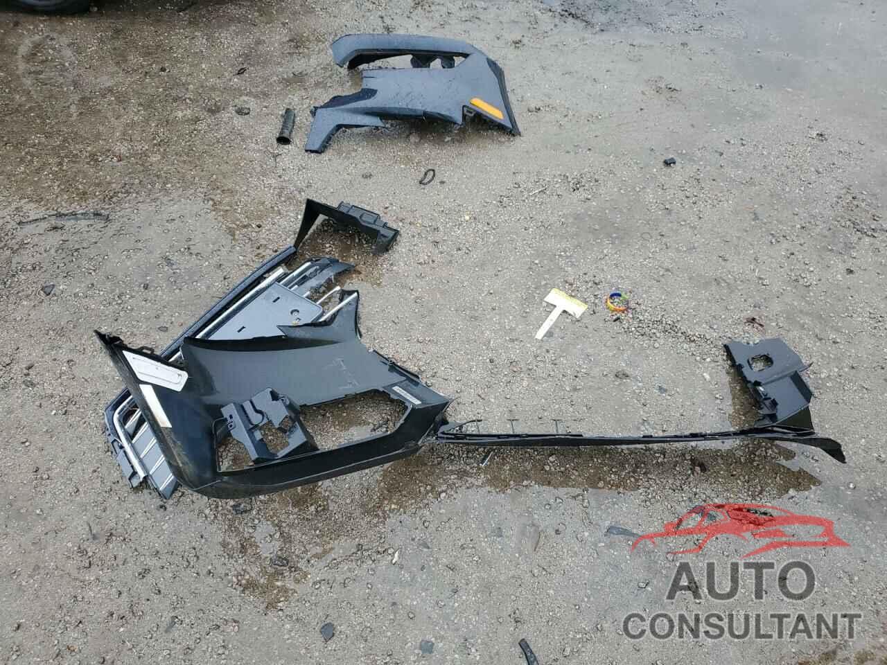AUDI A4 2018 - WAUDNAF43JA214525