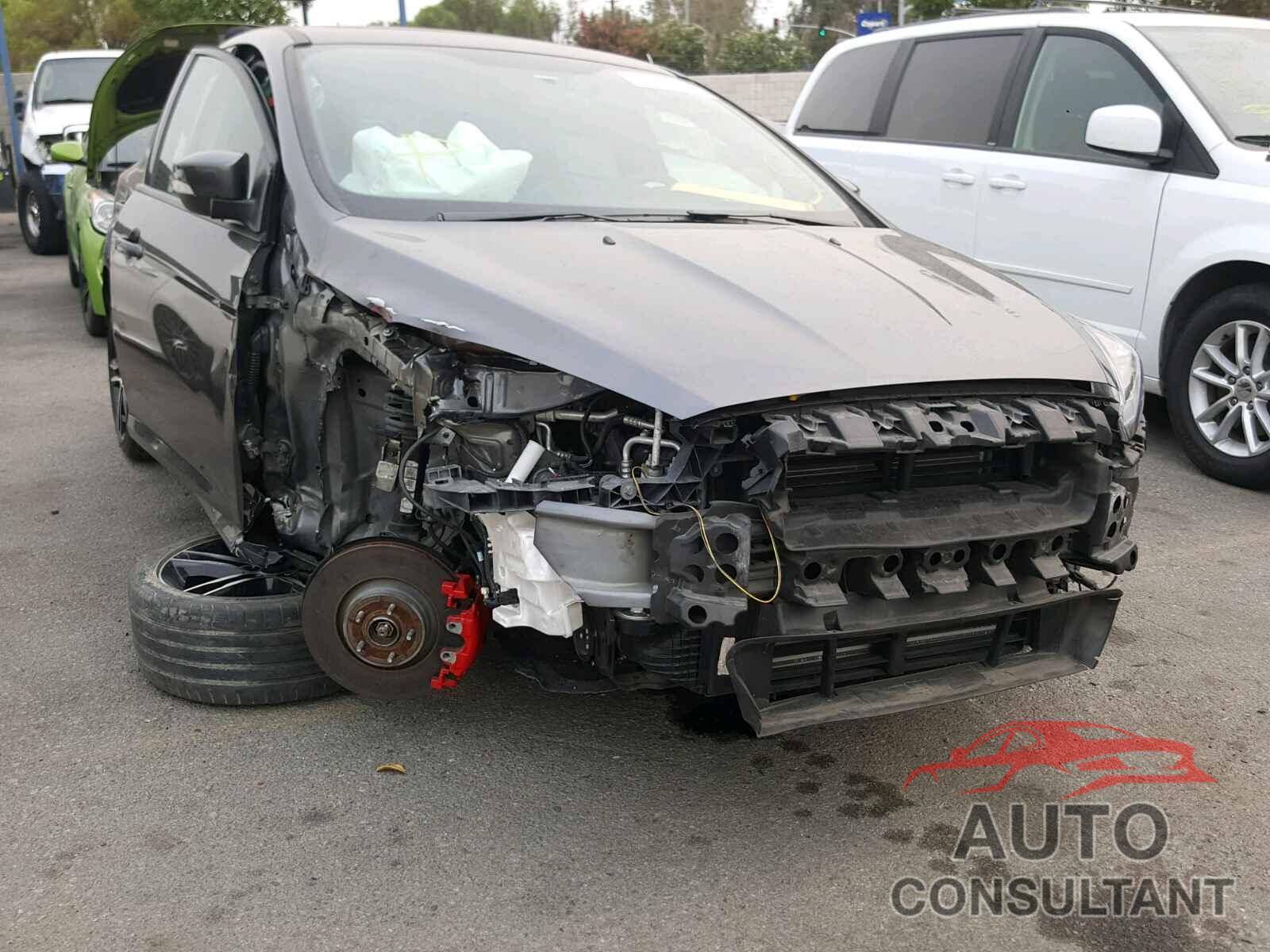 FORD FOCUS 2015 - 1FADP3L98FL385300