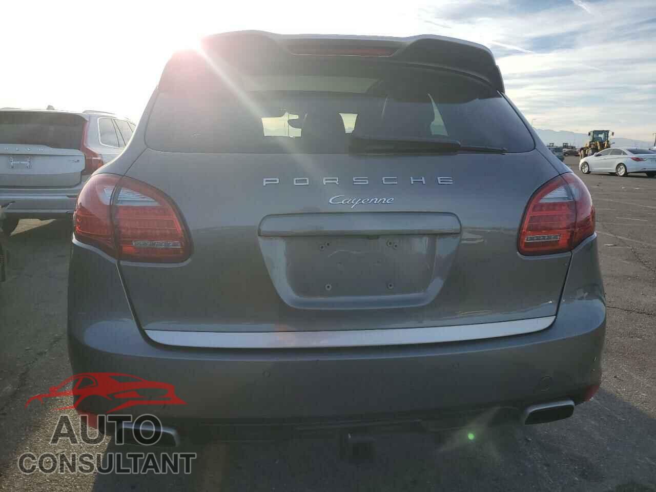 PORSCHE CAYENNE 2014 - WP1AA2A20ELA09170