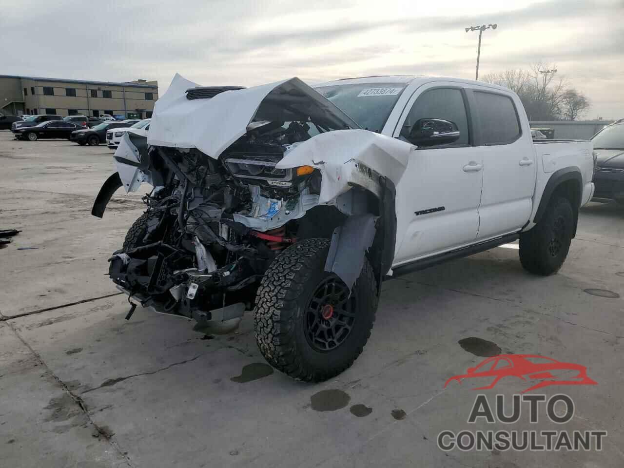 TOYOTA TACOMA 2022 - 3TYCZ5ANXNT070771