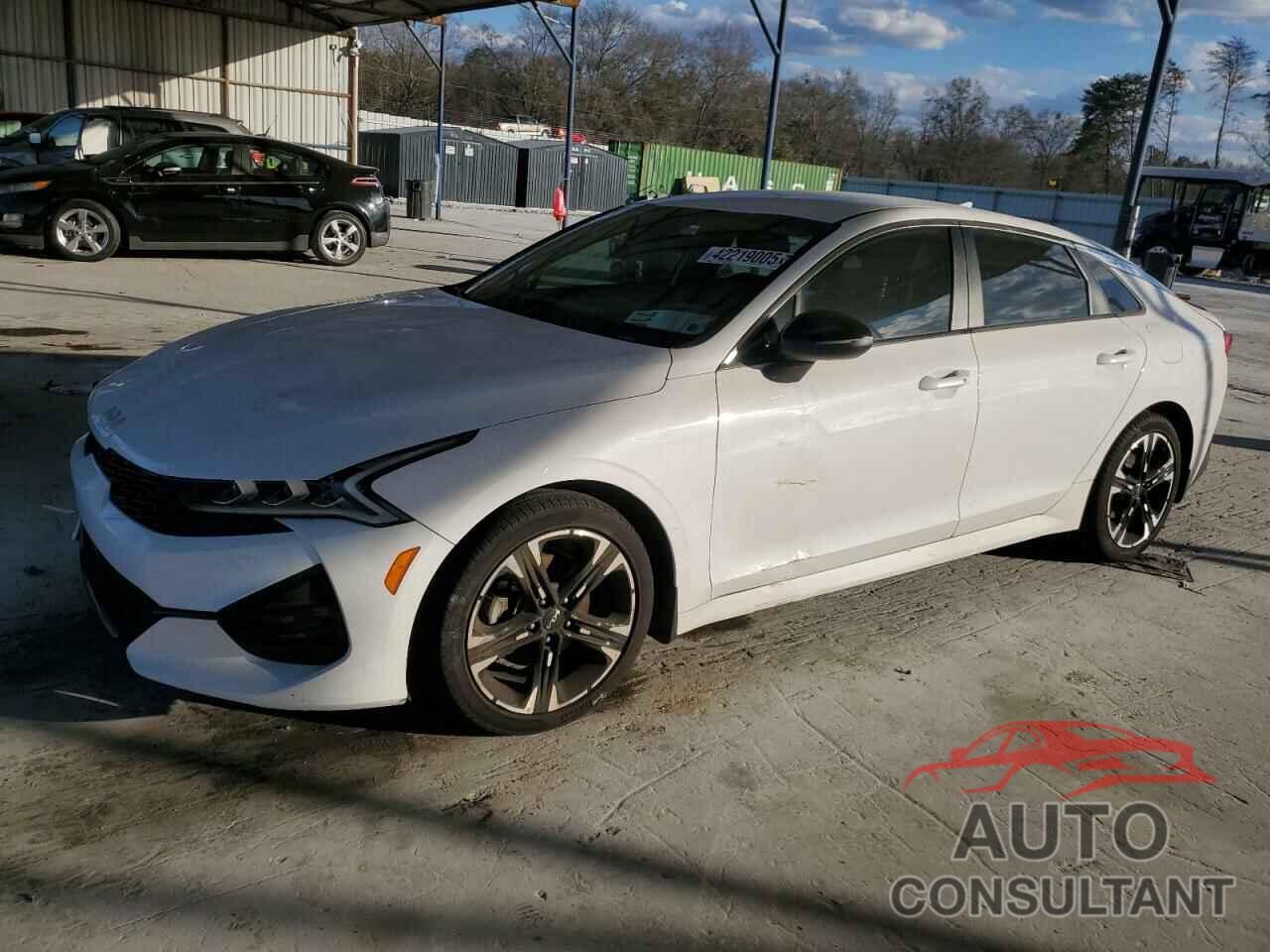KIA K5 2023 - 5XXG64J27PG206056