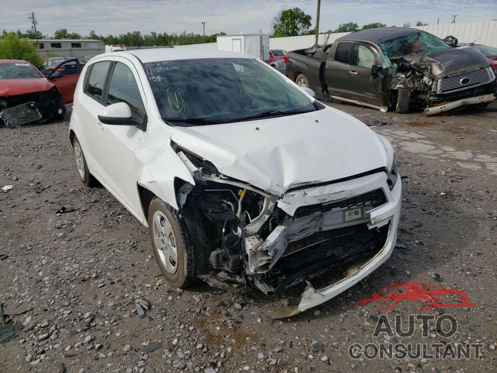 CHEVROLET SONIC 2016 - 1G1JA6SH4G4112318