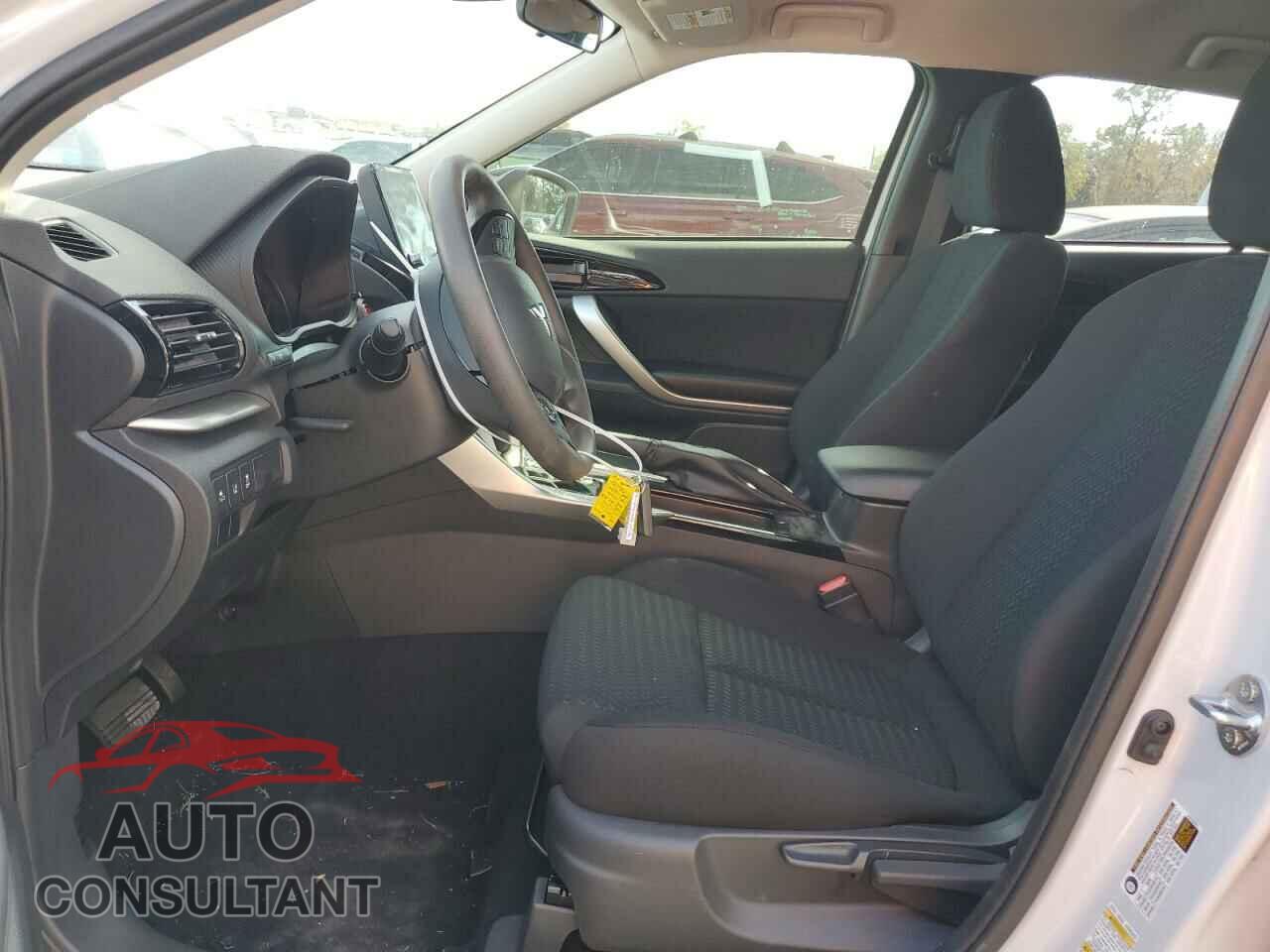 MITSUBISHI ECLIPSE 2024 - JA4ATVAA7RZ047741