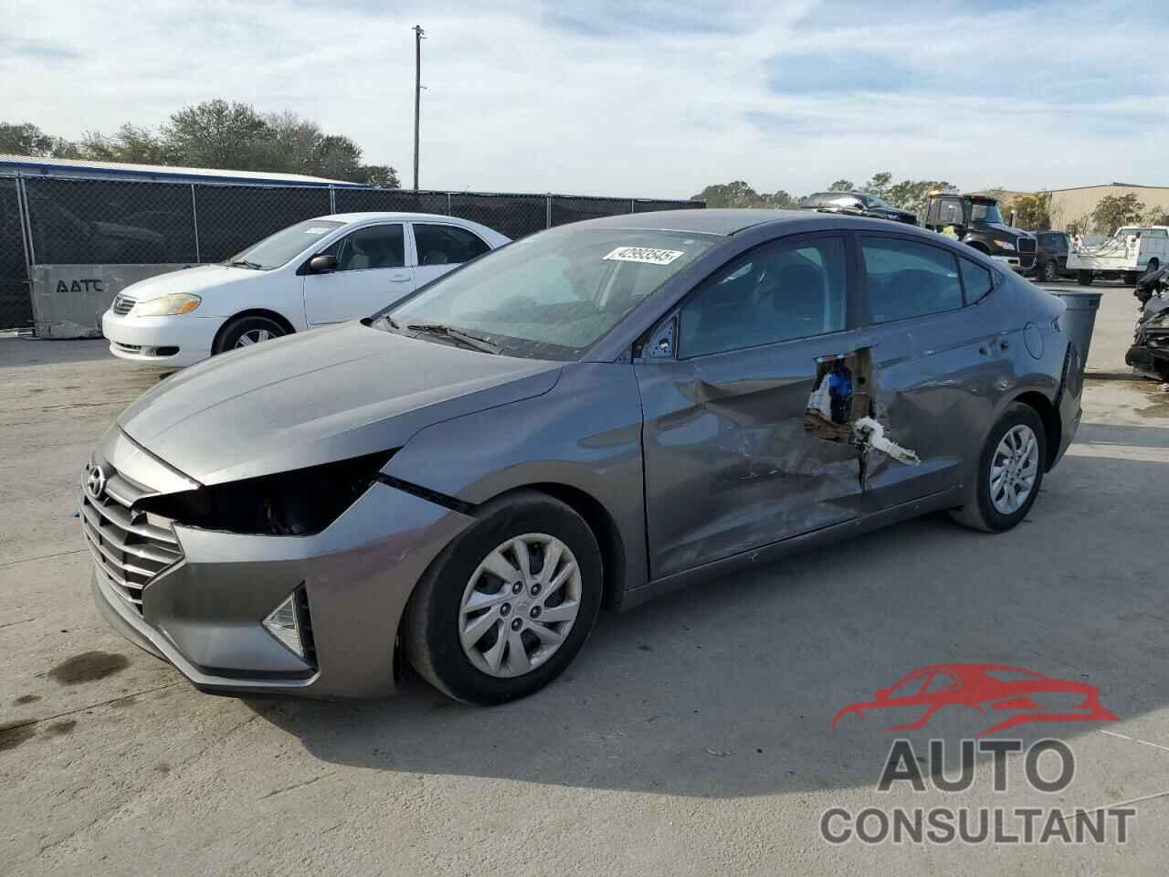 HYUNDAI ELANTRA 2020 - 5NPD74LF2LH539926