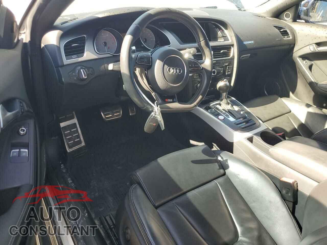 AUDI S5/RS5 2014 - WAUCGAFR8EA043830