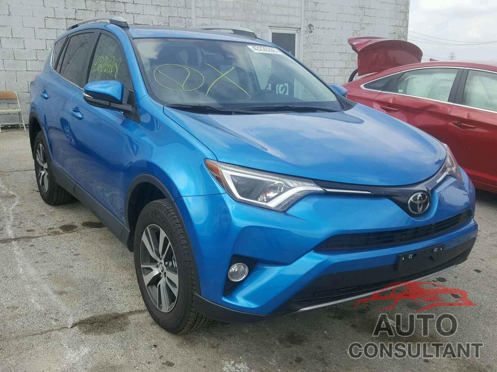 TOYOTA RAV4 XLE 2018 - 2T3RFREV7JW799058