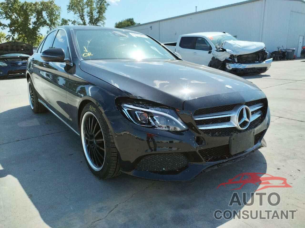 MERCEDES-BENZ C-CLASS 2017 - 55SWF4JB9HU196600