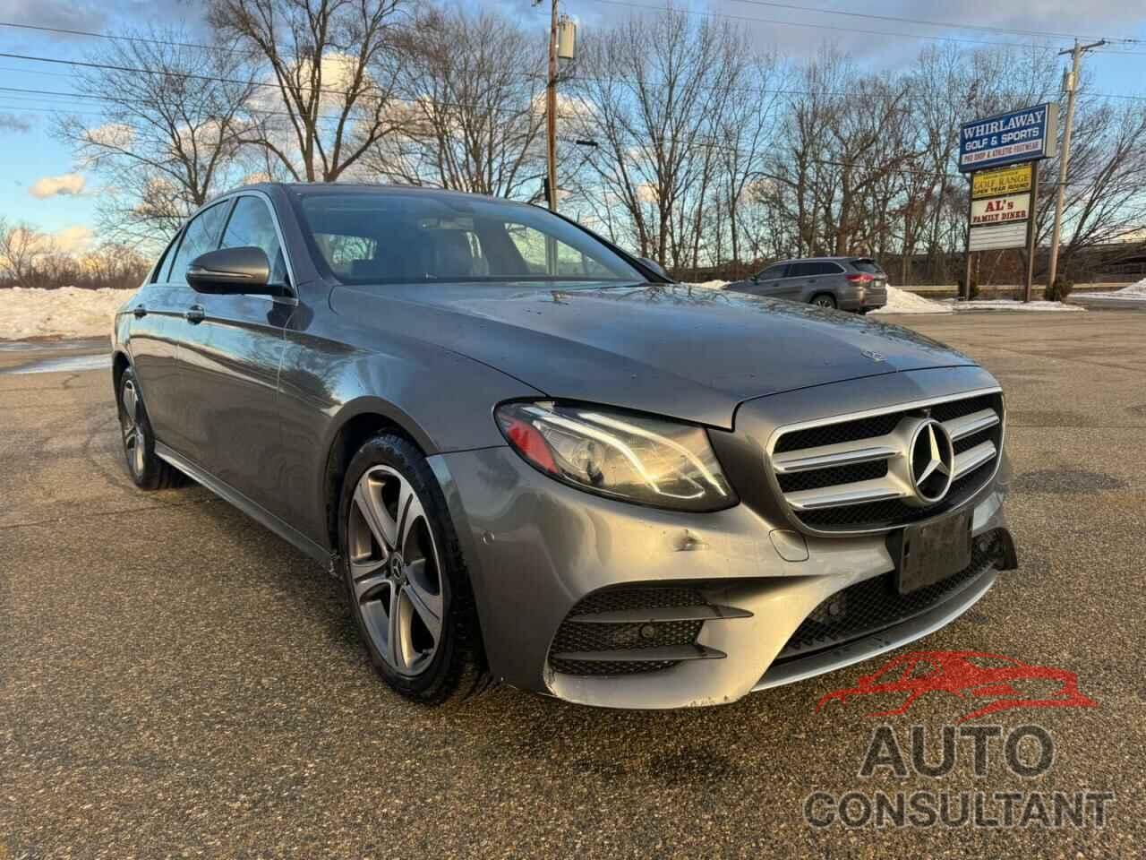 MERCEDES-BENZ E-CLASS 2019 - WDDZF4KB5KA510553